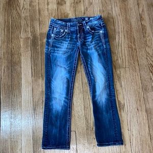 Size 25 dark wash Miss Me signature crop jeans